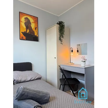 Lion King 10 Min To Old Town Gdansk,pkp & Shopping Mall *