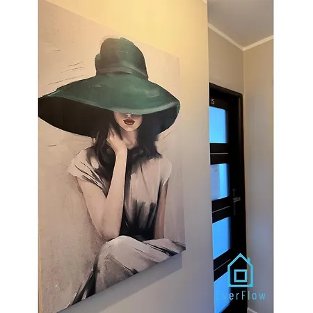 Lion King 10 Min To Old Town Gdansk,pkp & Shopping Mall *