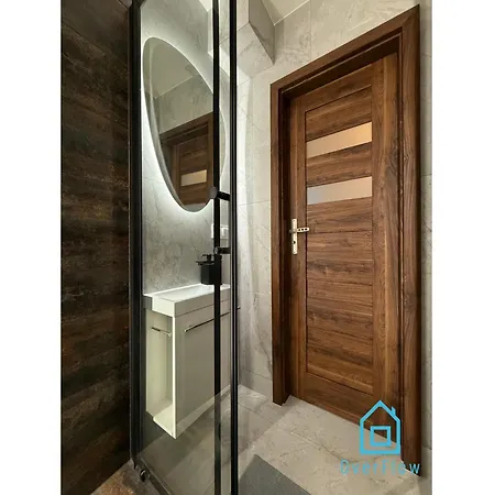 Lion King 10 Min To Old Town Gdansk,pkp & Shopping Mall ホームステイ *