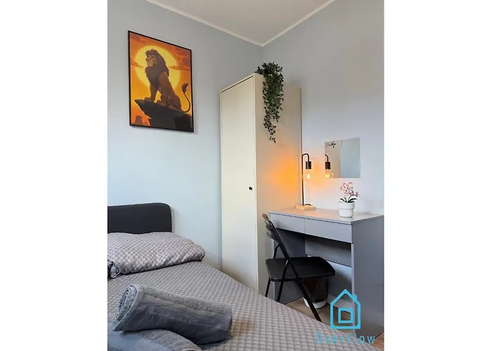 Lion King 10 Min To Old Town Gdansk,pkp & Shopping Mall *